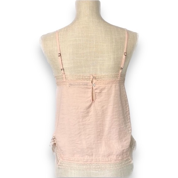 • Abercrombie & Fitch • Lace Trim Cami - Picture 4 of 4